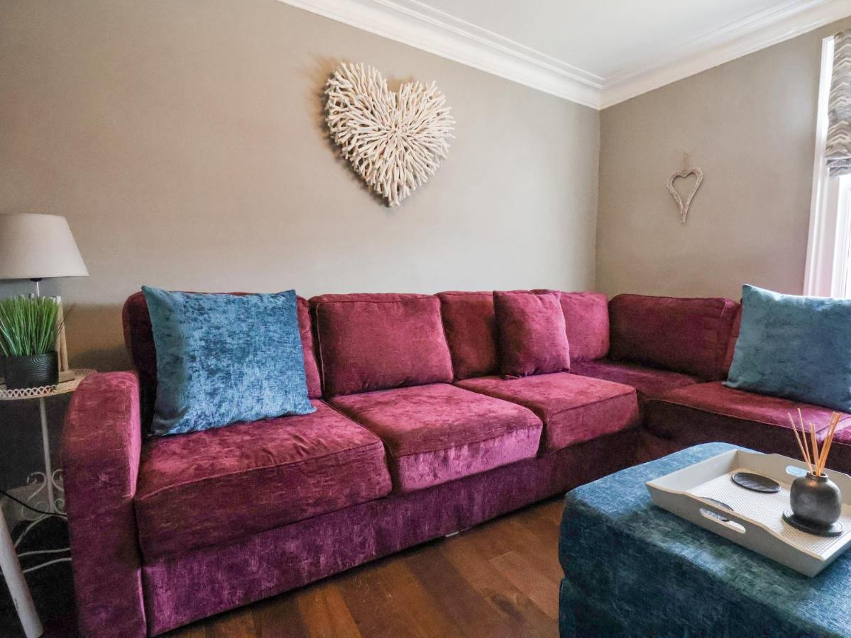 Sailors Cottage Уитби Экстерьер фото